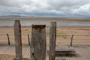 崇尚科学反对邪教主题手抄报