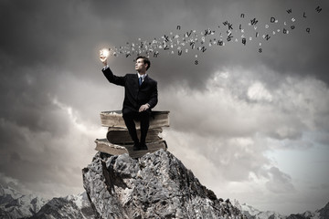 插花艺术-各个时期的主流花型